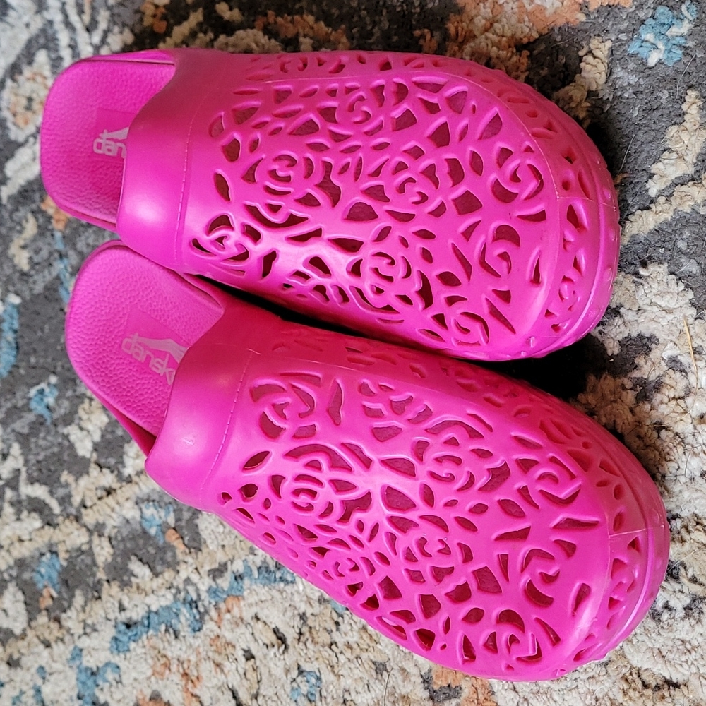 Dankso clogs